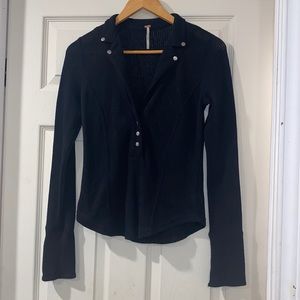 Free people black long sleeve top. Size S